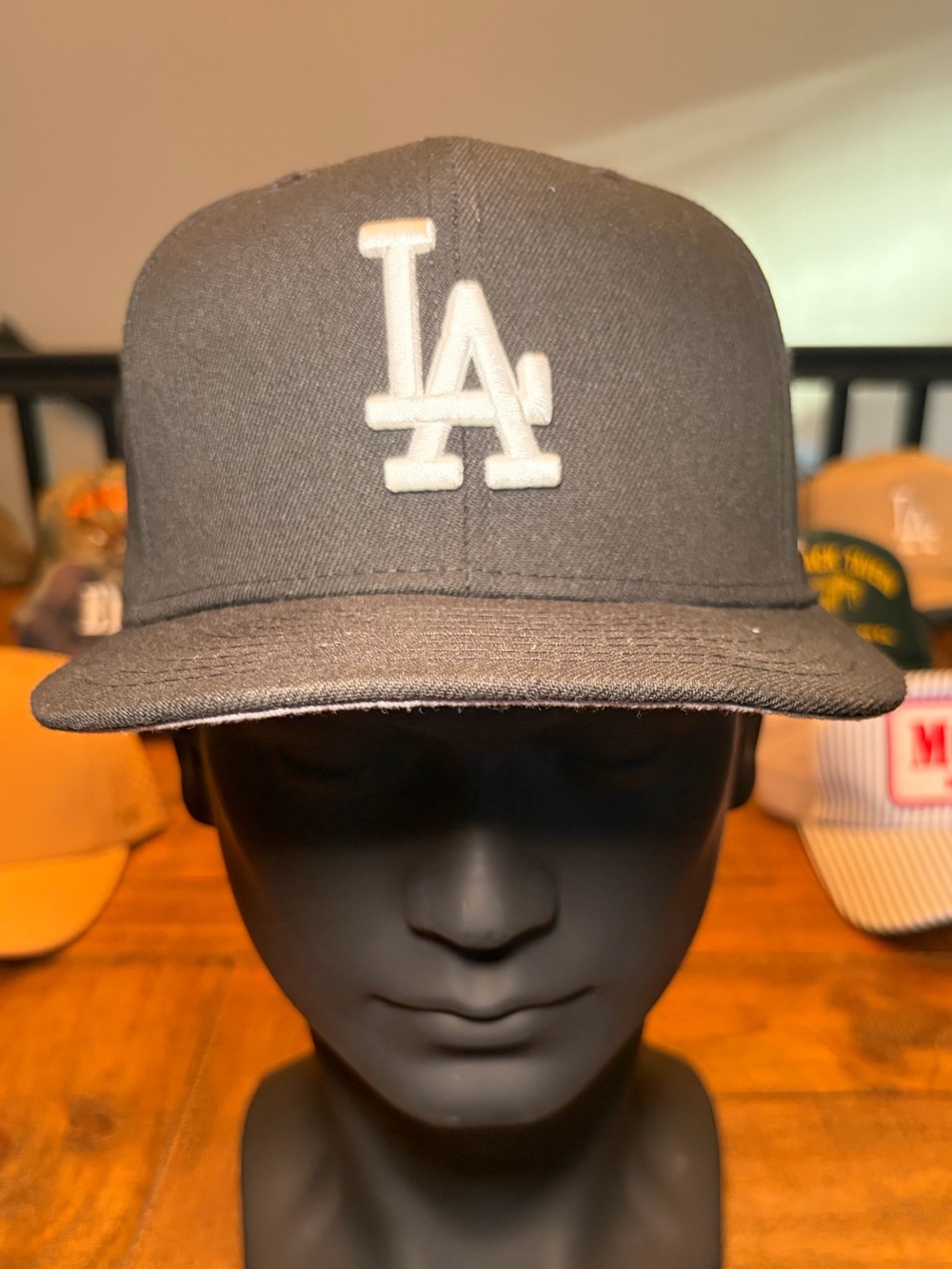 LA Dodgers Black Logo Baseball Cap
